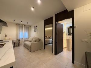 Et opholdsområde på Apartamentos Máximo Parking gratis