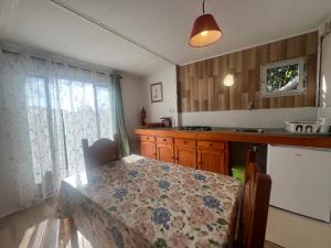 Køkken eller tekøkken på The Secret Garden Lanzarote + 31 billeder