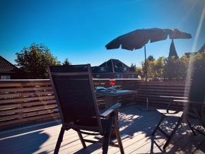 Nespecifikovaný výhled na hory nebo výhled na hory při pohledu z prázdninového domu + 3 fotografie