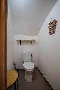 Ένα μπάνιο στο Sunset Aparthotel Kiwi Residence