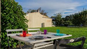 Κήπος έξω από το Sunset Aparthotel Kiwi Residence