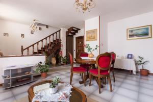 Posezení v ubytování B&B Il Mirto