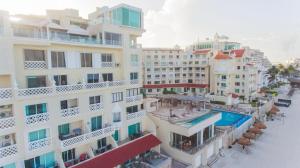 Πισίνα στο ή κοντά στο Suite Sol +6 φωτογραφίες