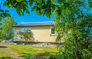 Budova, kde se prázdninový dům nachází + 13 fotografií