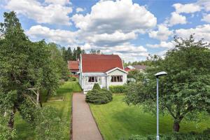 Zahrada ubytování KAL098-Alsterbro-Medelvaegen-3