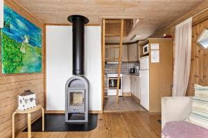 Nhà bếp/bếp nhỏ tại BLE596-Soelvesborg-Aeskemovaegen-26