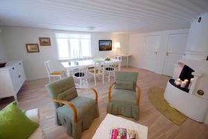 Χώρος καθιστικού στο JON421-Skillingaryd-Galtas