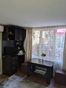 TV a/nebo společenská místnost v ubytování Guest House Marina