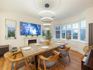 Et tv og/eller underholdning på Bryndedwydd