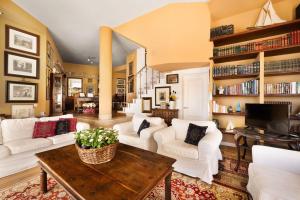 Foto dalla galleria di Villa Cas Dragó a El Toro Altre 36 foto