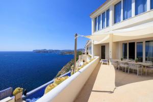 Foto dalla galleria di Villa Cas Dragó a El Toro