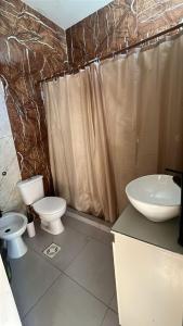 Et badeværelse på Posada de Campo San Cono + 48 billeder