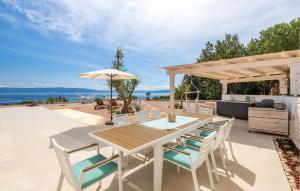 Naturlandskabet i nærheden af feriehuset + 59 billeder