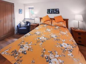 En eller flere senge i et værelse på Ladyvale Barn + 14 billeder