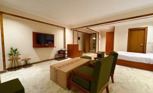 TV a/nebo společenská místnost v ubytování Kemet Boutique Hotel