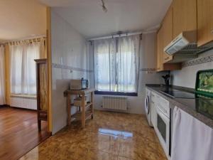 Køkken eller tekøkken på Apartamento El Rinconín Selnatur + 14 billeder