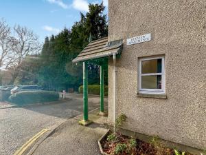 Tòa nhà nơi căn hộ tọa lạc