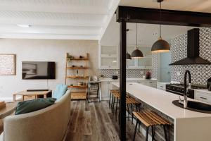 Nhà bếp/bếp nhỏ tại Coats Haven