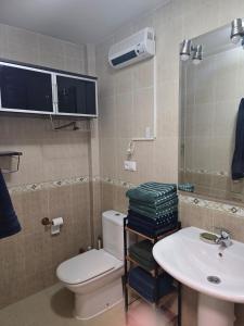 Et badeværelse på Villa Maritxu + 7 billeder