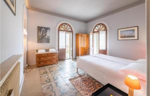 En eller flere senge i et værelse på Byron