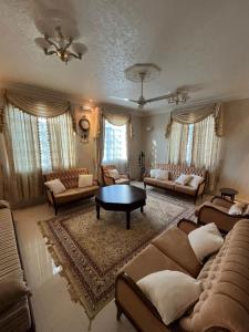 Posezení v ubytování Moon Hostel