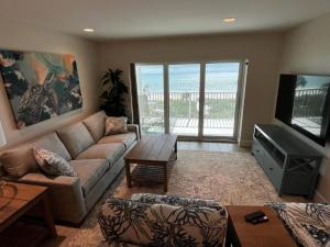 Posezení v ubytování White Sands #32