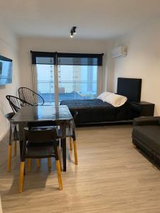 Et opholdsområde på Departamento Senderos Mar y Parque B