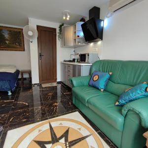 Et opholdsområde på Bruno Apartment