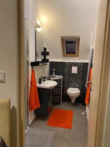 Koupelna v ubytování Heviz Holiday House