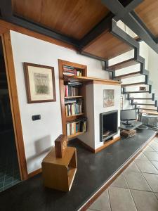 Knihovna v prázdninového domu