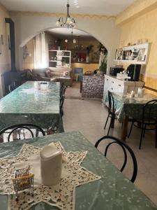 Restaurace v ubytování Alcantara Rooms