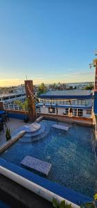 Hồ bơi trong/gần Hotel Magico del Mar