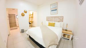 Postel nebo postele na pokoji v ubytování Place on Oak 3