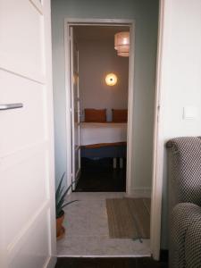 Et opholdsområde på Casinha Menta + 7 billeder