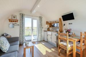 Køkken eller tekøkken på 1 Bed in Marden oc-r33957