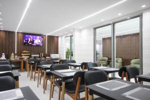 Et tv og/eller underholdning på Hotel Biz Urban- EXPO CENTER NORTE