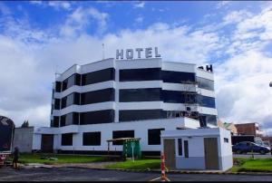 Το κτήριο όπου στεγάζεται  το ξενοδοχείο