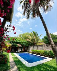 Swimmingpoolen hos eller tæt på Casa Aquetzalli
