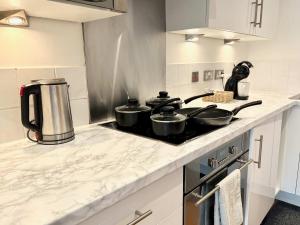 Køkken eller tekøkken på York City centre 2-Bed Apartment - Best Location near Shops and Museums