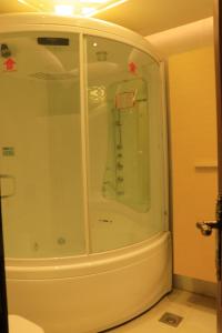 Koupelna v ubytování فندق غلاديلاس + 58 fotografií