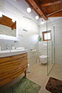 Et badeværelse på House Sopra di Lago