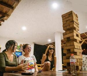 Khách lưu trú tại Iguana hostels Montañita