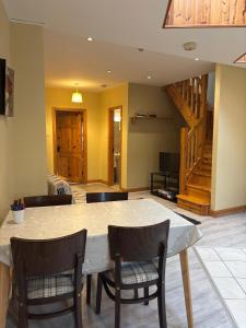 Et opholdsområde på The Nest on The Octagon + 33 billeder