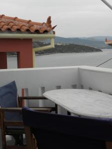 Balkón nebo terasa v ubytování Vasilis Apartments