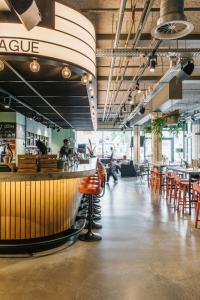 Nhà hàng/khu ăn uống khác tại The Social Hub The Hague Extended Stay