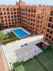 Hồ bơi trong/gần 2 Apartamento IFEMA Y METROPOLITANO