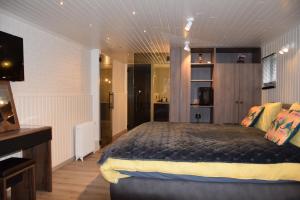 Postel nebo postele na pokoji v ubytování Biotina