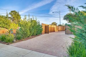 Billede fra billedgalleriet på Central Location in San Jose! Cozy Guest Suite i Burbank