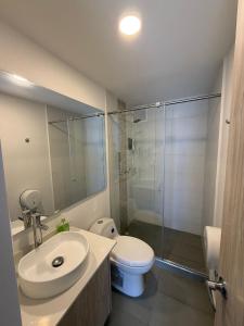 Koupelna v ubytování Cómodo y Elegante- estrato 6