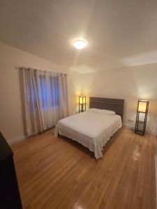 En eller flere senge i et værelse på Nature view retreat + 19 billeder